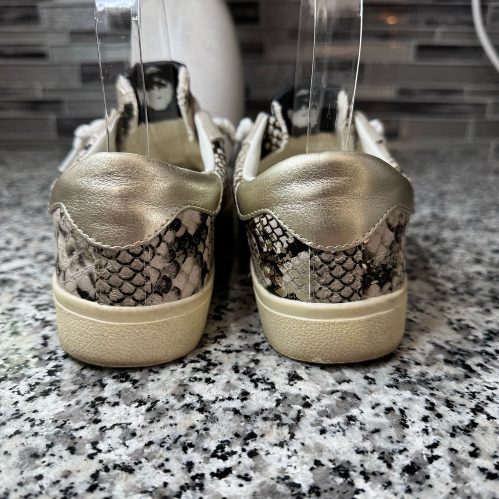 Steve Madden Pursued Metallic Snakeskin Lace-Up Sneakers Women's Size 7.5 - Picture 6 of 12